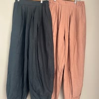 MANIC MONDAY・リネンハーレムパンツ