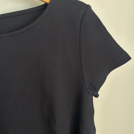 裾レースTシャツ