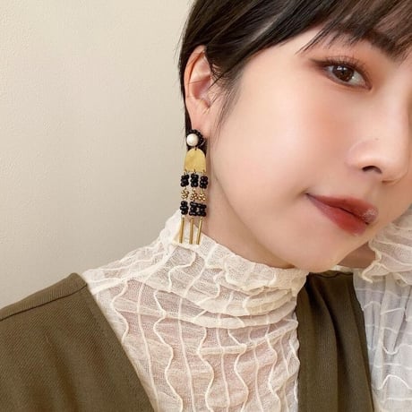 fringe beads ピアス