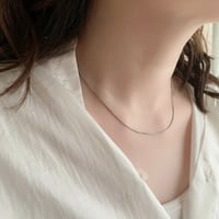 スネークチェーンネックレス