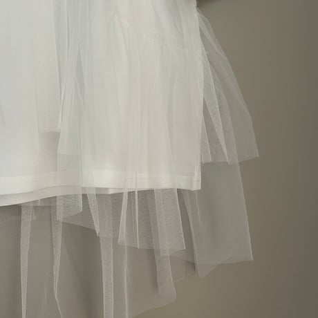 アシンメトリーチュールトップス