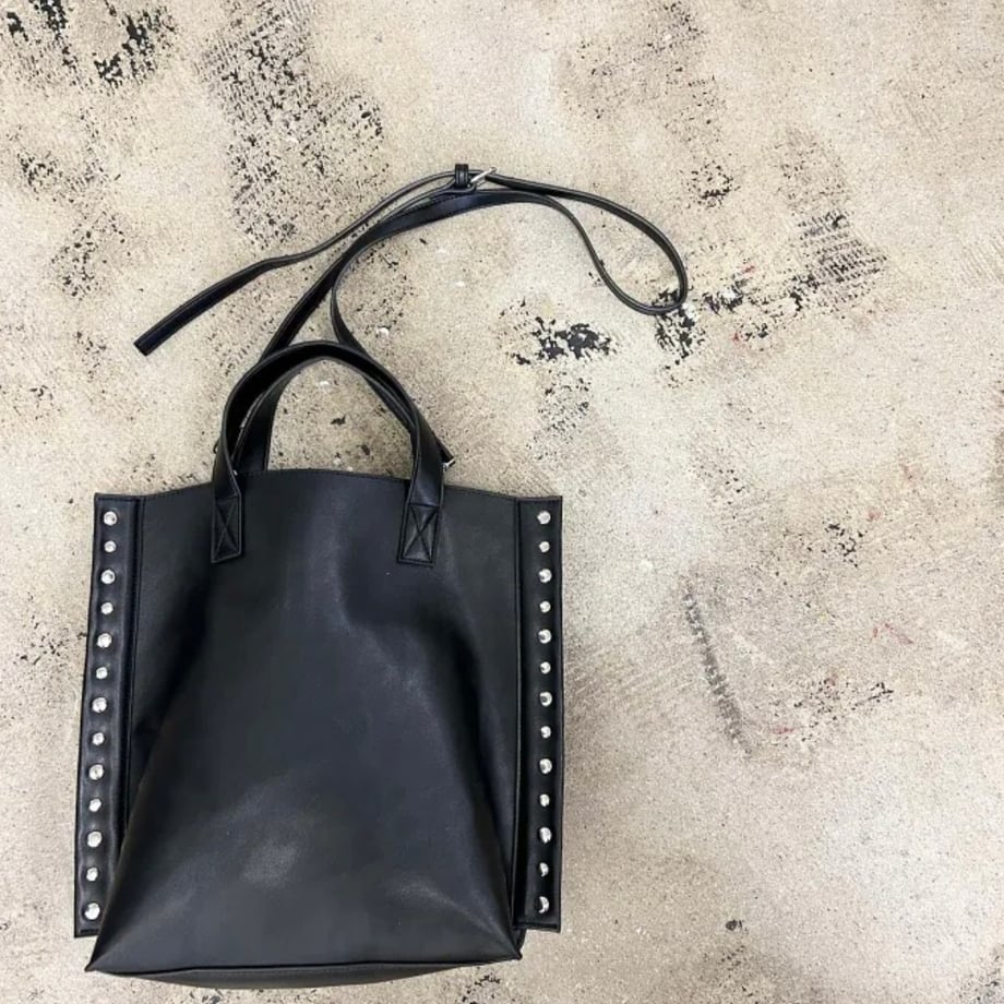 69491123f1aad512d563a045