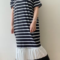 ボーダープリーツワンピース