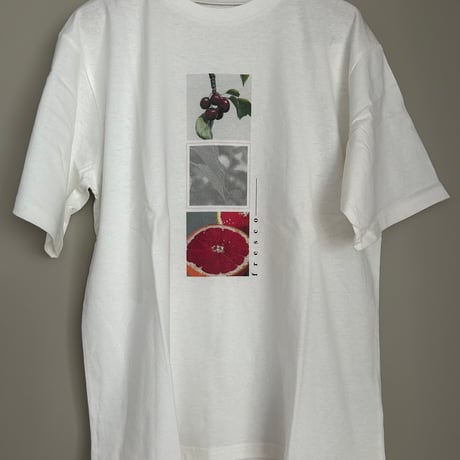 フルーツプリントTシャツ
