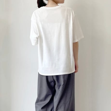 FlowerプリントTシャツ