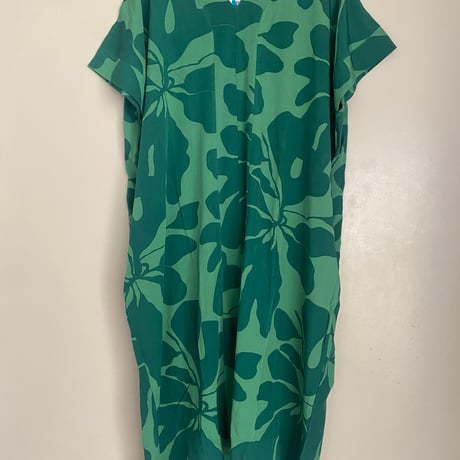 BIG FLOWER DRESS