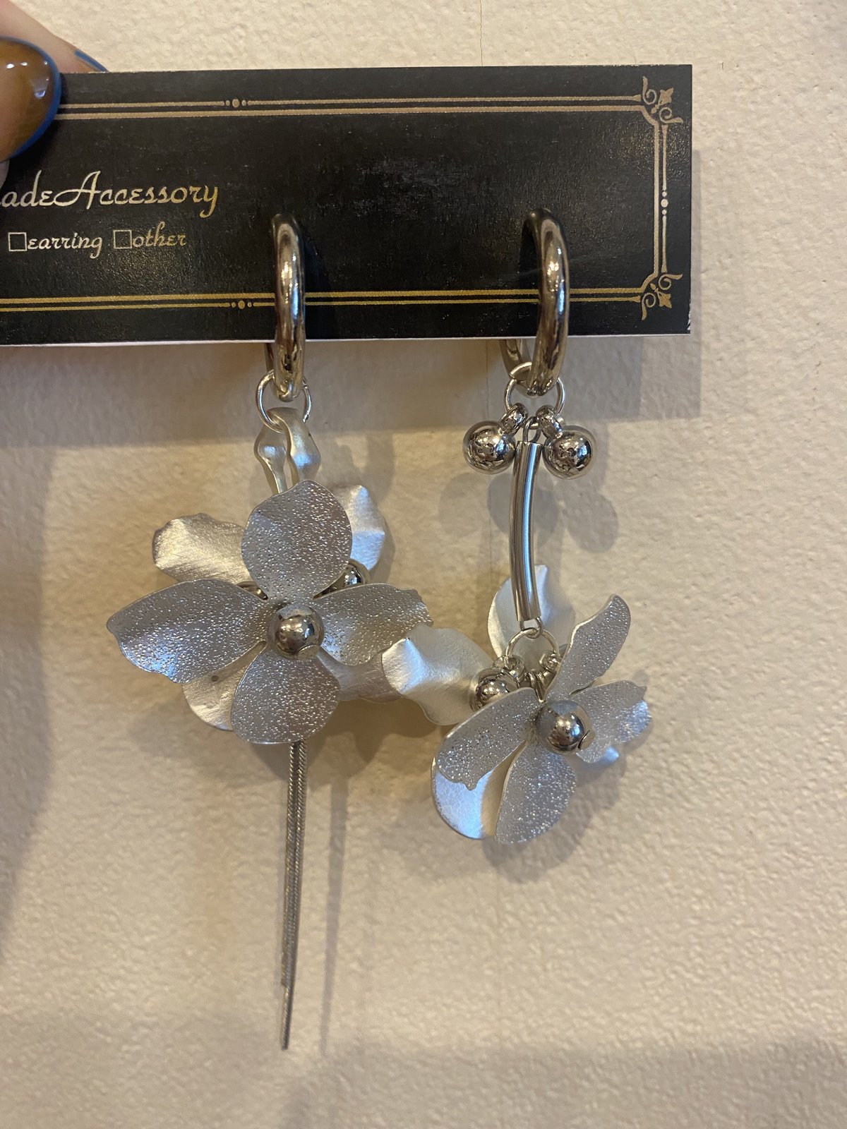 006 アクリル 大ぶり フラワー ピアス イヤリング ハンドメイド 006 アクリル 大ぶり フラワー ピアス イヤリング ハンドメイド