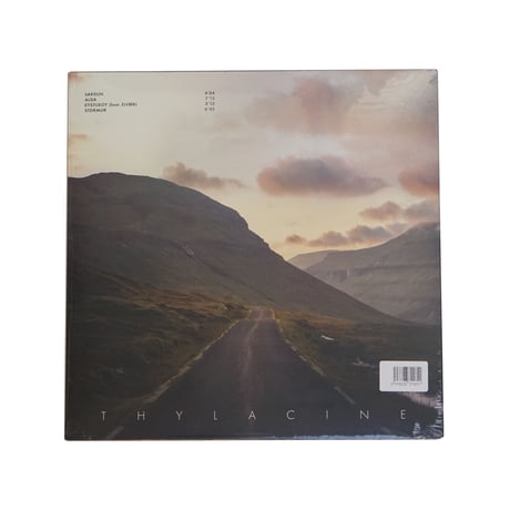 Roads (Deluxe Edition) / Thylacine