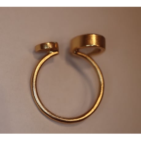 Open Ring Moon Stone/round plate