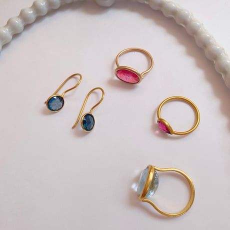 Ruby Ring 18k Gold
