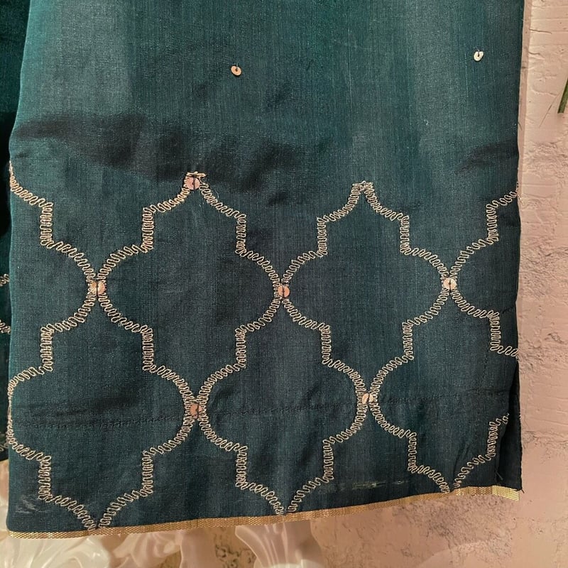Chanderi グリーン/刺繍/コットンシルクパンツ | Virginieee Chanderi グリーン/刺繍/コットンシルクパンツ | Virginieee