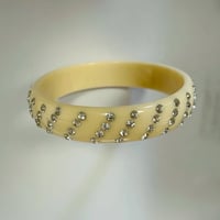 Line Stone Bangle