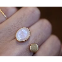 Open Ring Moon Stone/round plate