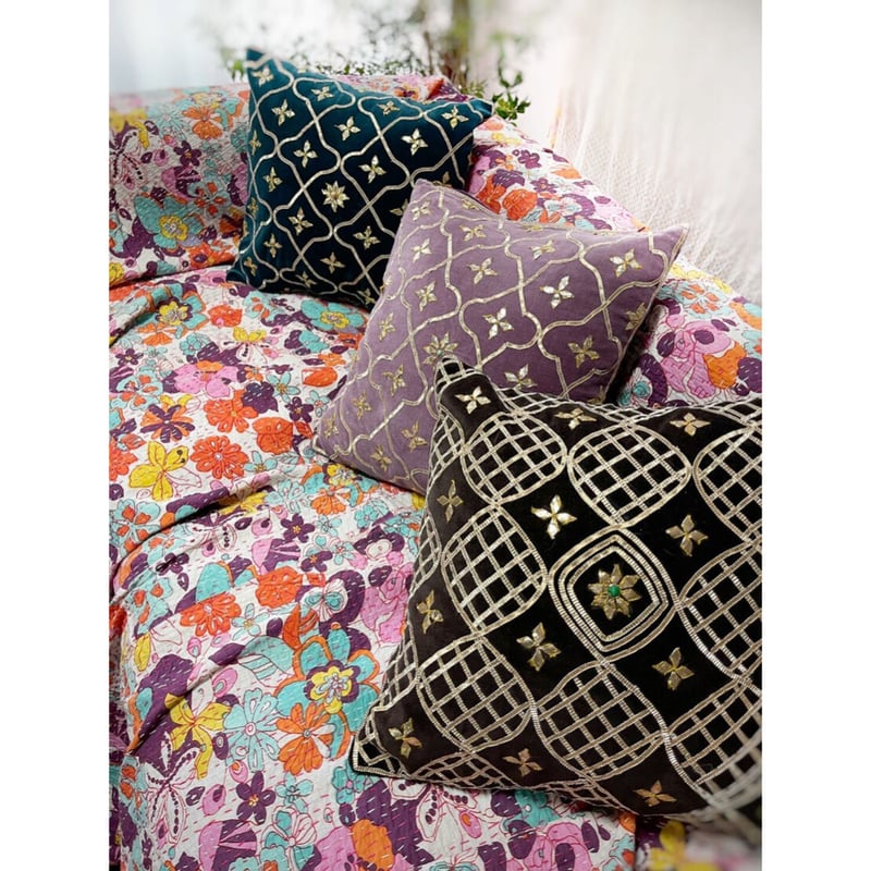 Bed Cover Floral ラリーキルト カンタ刺繍 刺し子刺繍 | Virginiee