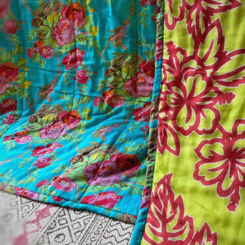 Wサイズキルト/リバーシブル/ブランケット/マルチカバー/ベッド