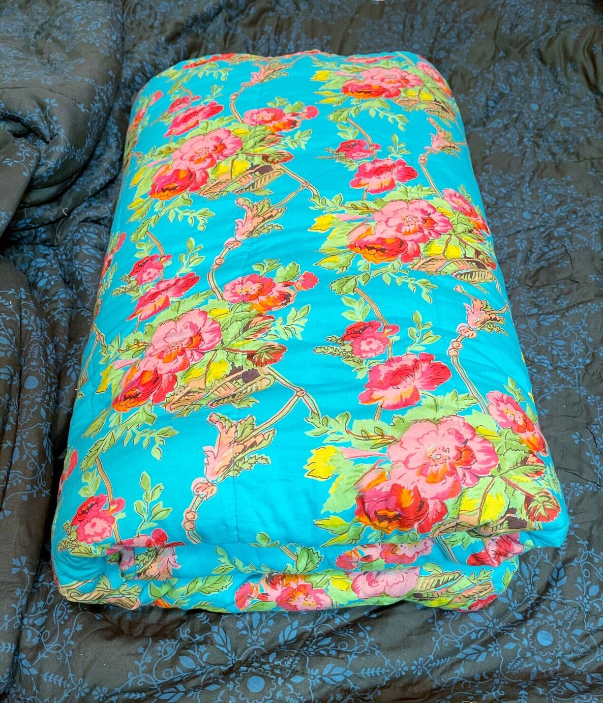 Wサイズキルト/リバーシブル/ブランケット/マルチカバー/ベッドカバー