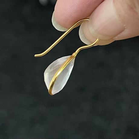 Candy Frameピアス　ティアドロップ　Rose Quartz