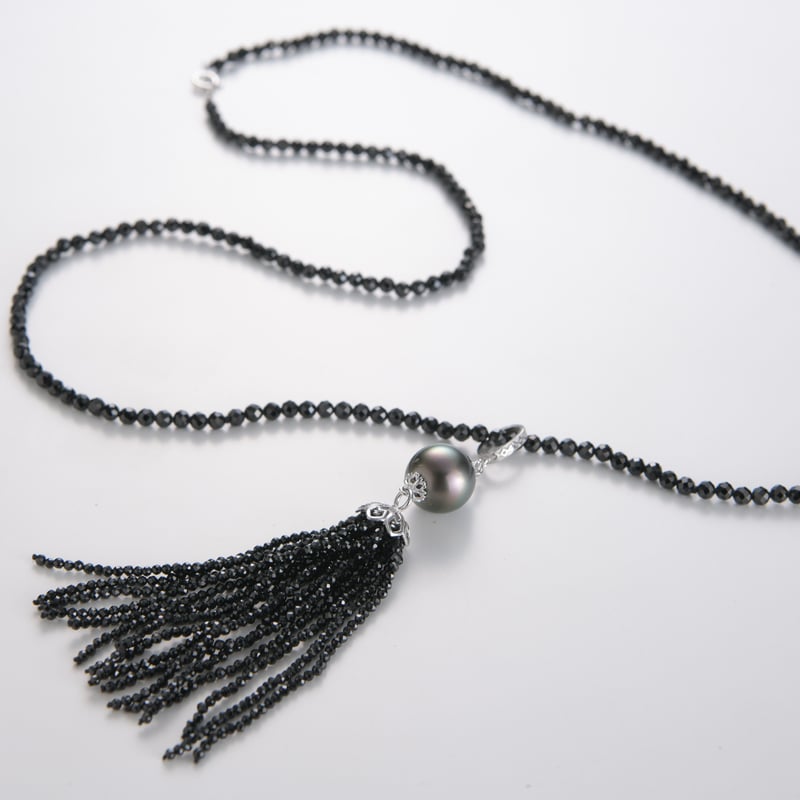 ブラックスピネルタッセルネックレス | CARCAJOU online store