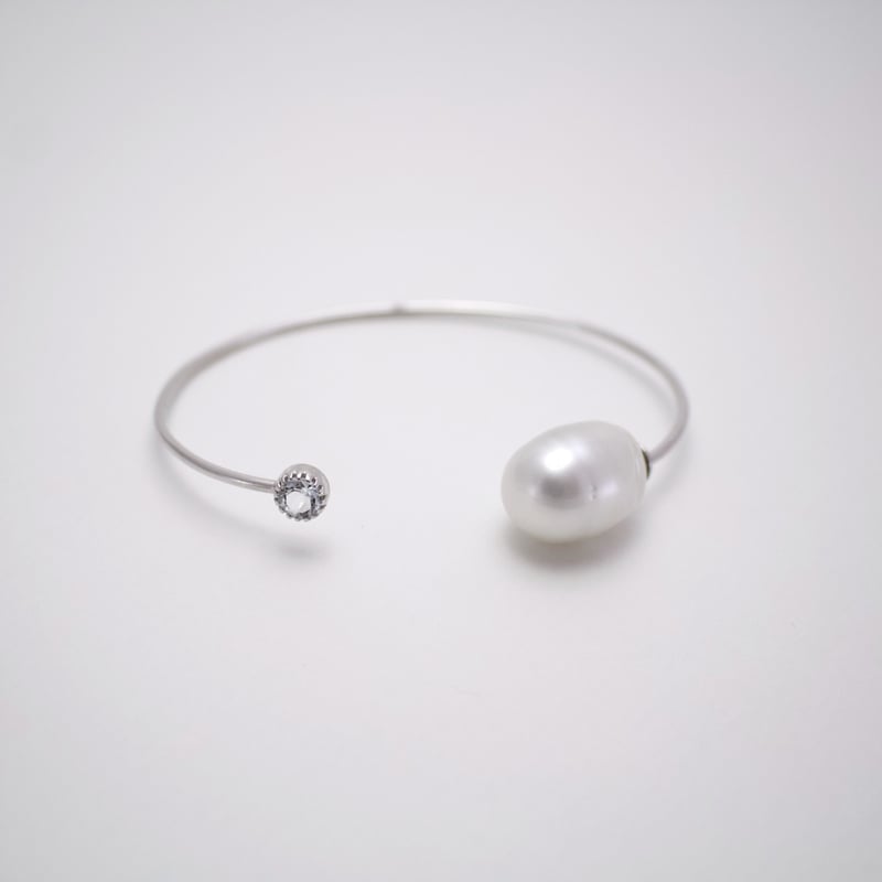 南洋バロックパールバングル | CARCAJOU online store