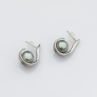 Waves II ピアス (シルバー色)