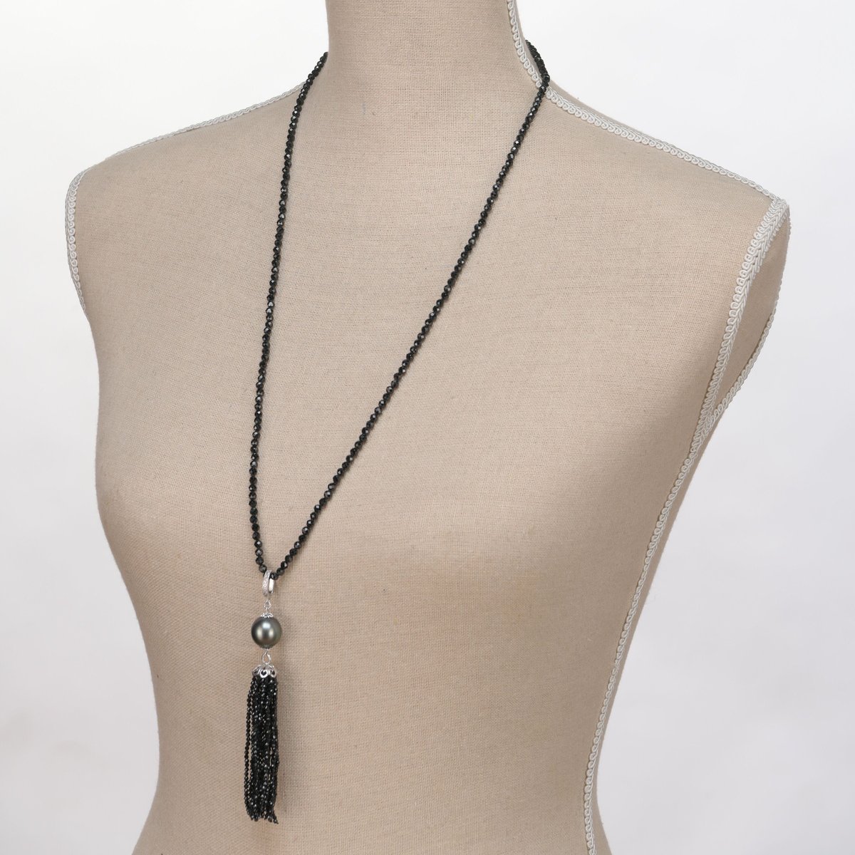 ラピスラズリブラックスピネルネックレスNO25-1882 ラピスラズリブラックスピネルネックレスNO25-1882