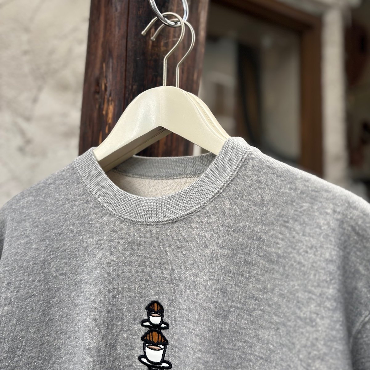 スーベニアスエット パリ 【BRU NA BOINNE】 | CLOTH+CROSS