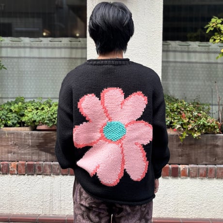 CC “FLOWER with LOVE” HAND KNIT <black>【ChahChah】