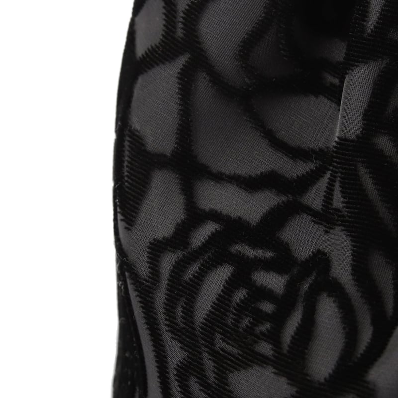 ROSE VELVET DRAWSTRING BAG BLACK 【Tuitaci】【朔】 |