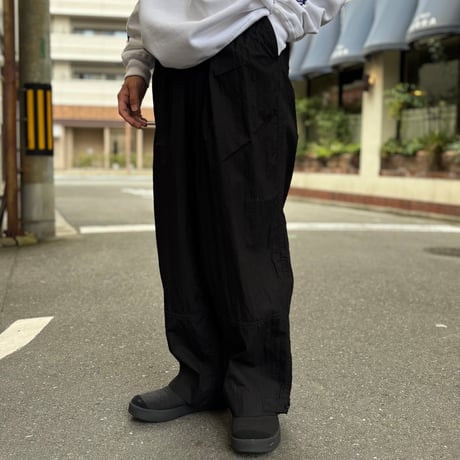 ブルーナボイン | STORES