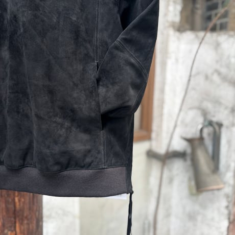 BEHATI 2号 <black>【BRU NA BOINNE】レザー/プルオーバー