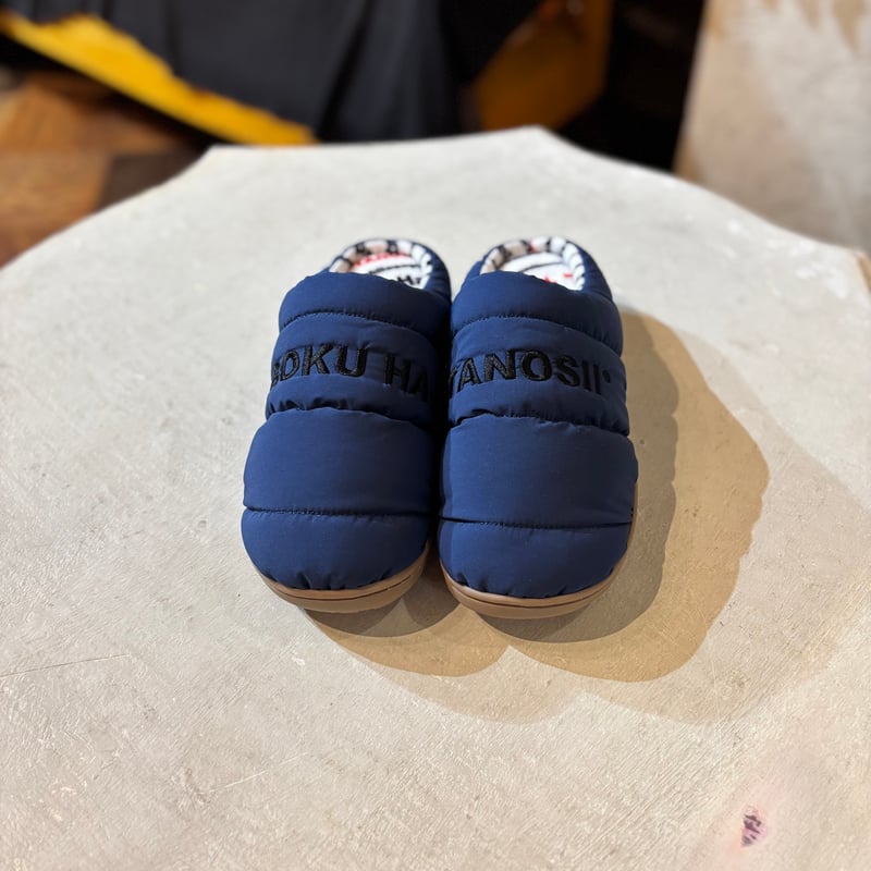 BOKU HA TANOSII × SUBU ／ ボクタノパフサンダル <navy>【BOKU