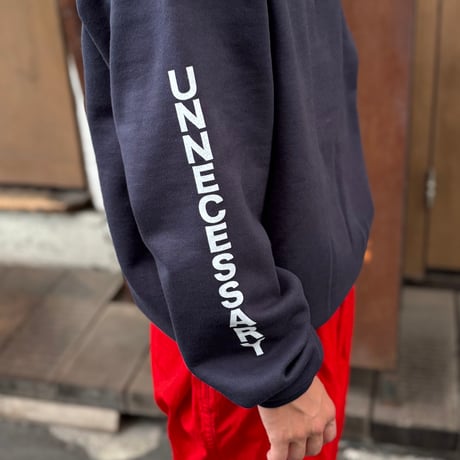 NOUN/TATE SWEAT <navy> 【Necessary or Unnecessary】