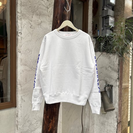 ネセサリーオアアンネセサリー | STORES