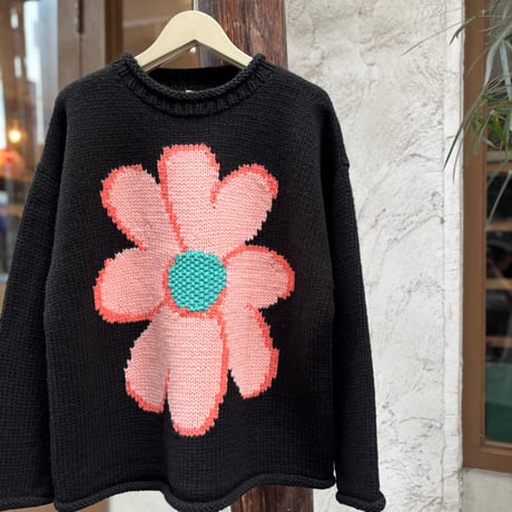 CC “FLOWER with LOVE” HAND KNIT <black>【ChahChah】