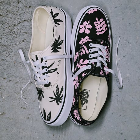 Authentic  <Archive BLACK/PINK> 【VANS】