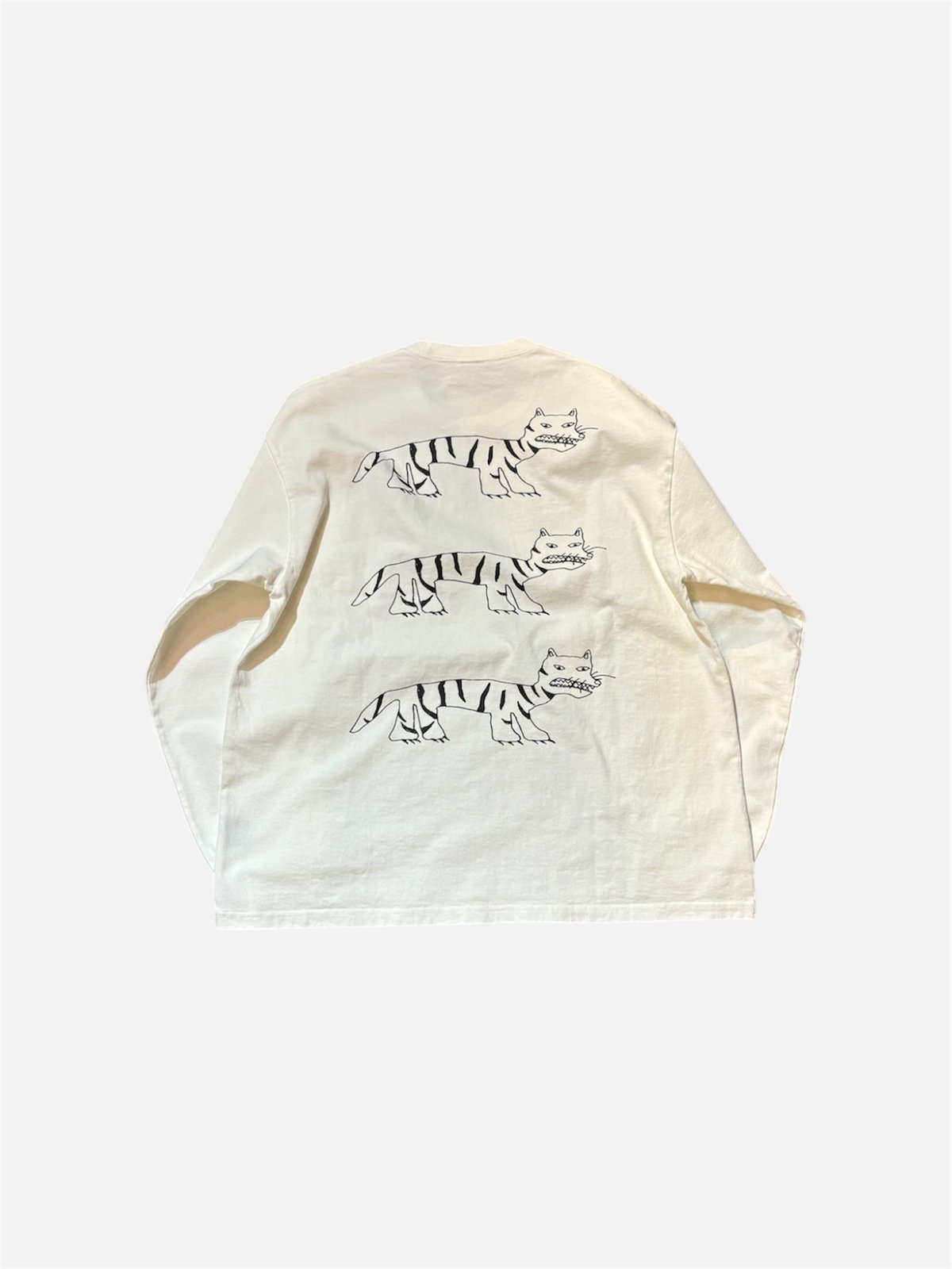 【完売品】早いもの勝ち FloraCore ロンT ホワイト Sサイズ 商品詳細ページ | 櫻坂46 OFFICIAL GOODS STORE | 【通常配送】【FC