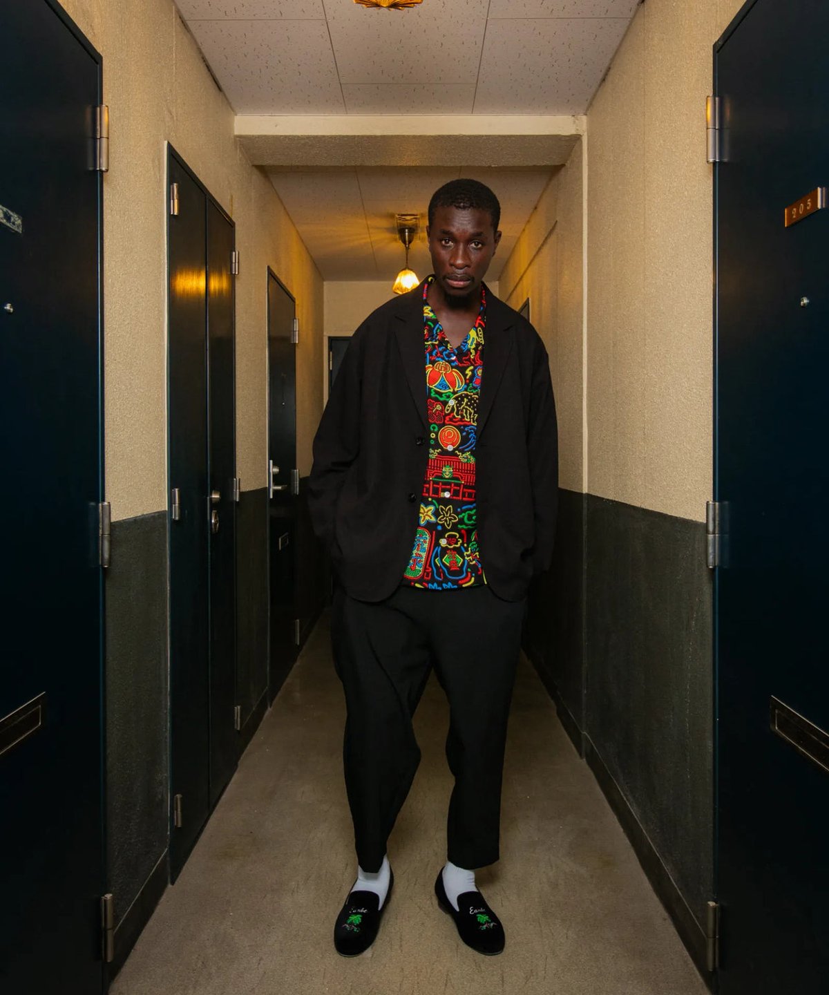 LOOSE BOY JACKET / BLACK 【Eanbe】 | CLOTH+CROSS