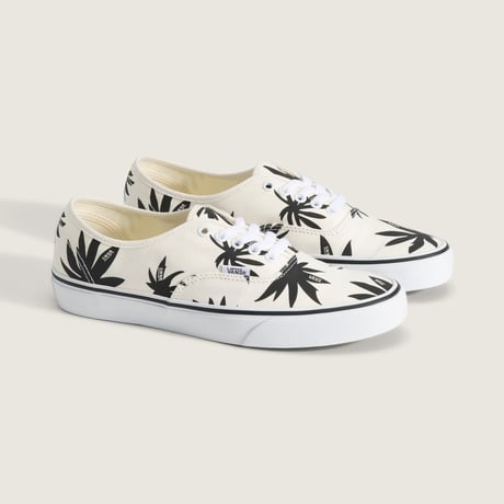 Authentic  <MARSHMALLOW/BLACK> 【VANS】