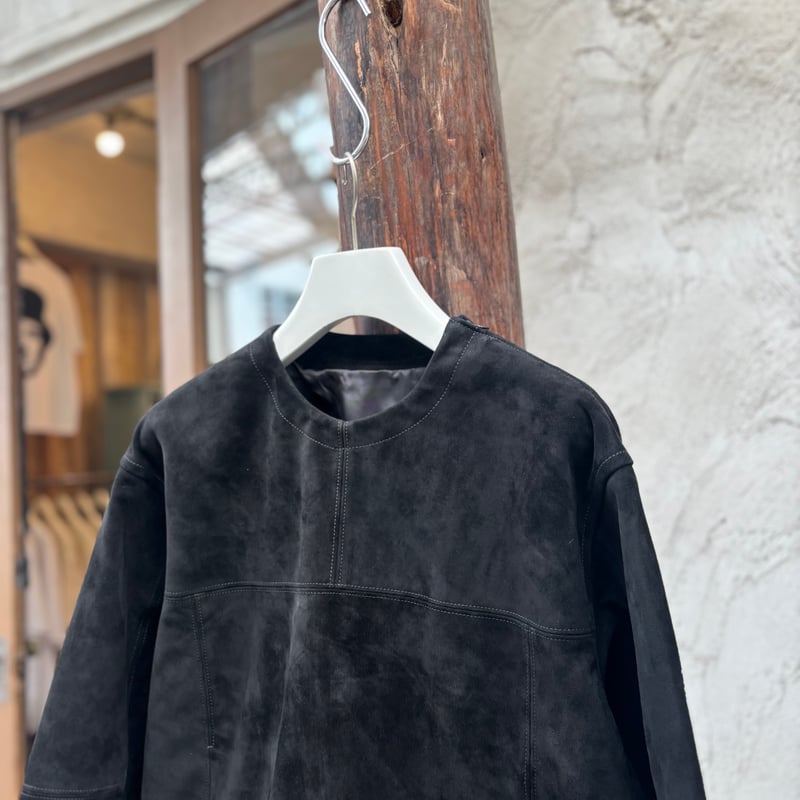 【BRU NA BOINNE】 BEHATI 2号 BEHATI 2号 <black>【BRU NA BOINNE】レザー/プルオーバー | CL