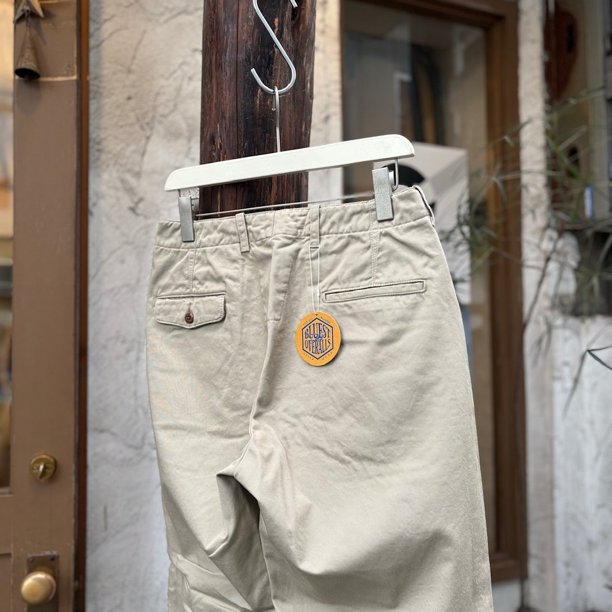 CHINOS <beige> 【THE UNION】 【THE BLUEST OVERALLS