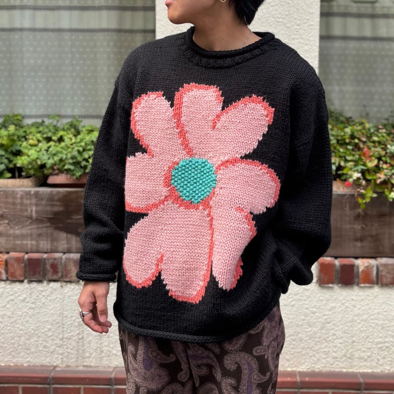 CC “FLOWER with LOVE” HAND KNIT <black>【ChahCha