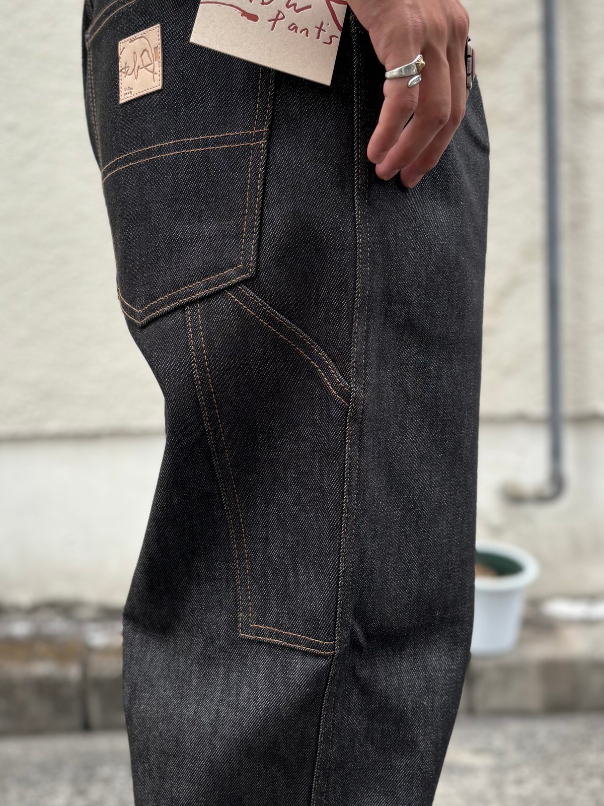 未使用美品！日本製 willow pants P-008限定ブラックデニムパンツ 未使用美品！日本製 willow pants P-008限定ブラックデニム