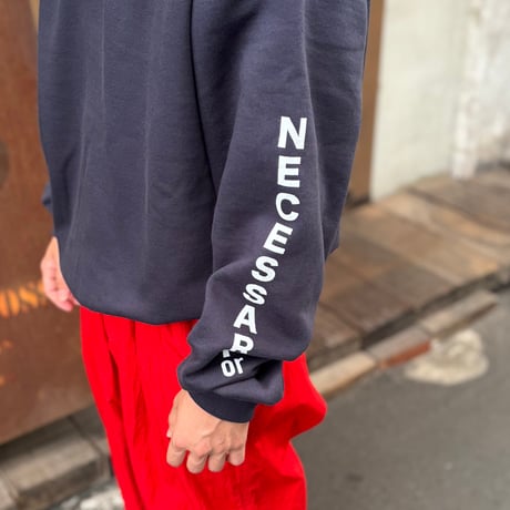 NOUN/TATE SWEAT <navy> 【Necessary or Unnecessary】