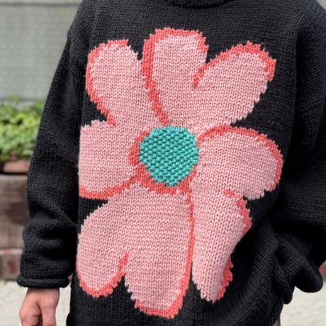 CC “FLOWER with LOVE” HAND KNIT <black>【ChahChah】