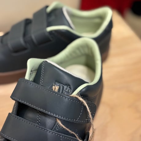 model "I (velcro)" < Deep Green Leather>【AREth】