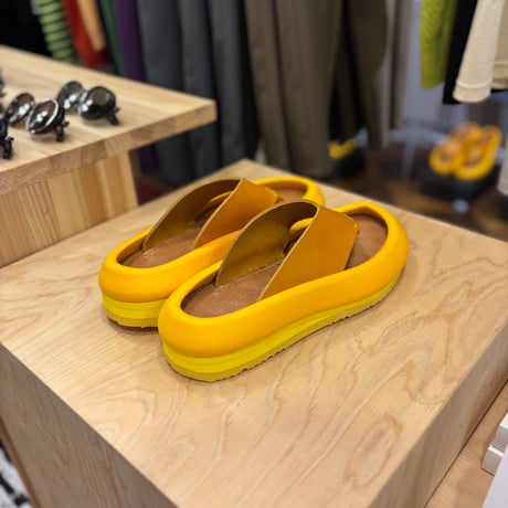 SPOILER LEATHER SANDALS【MODORIKAWA RYO】