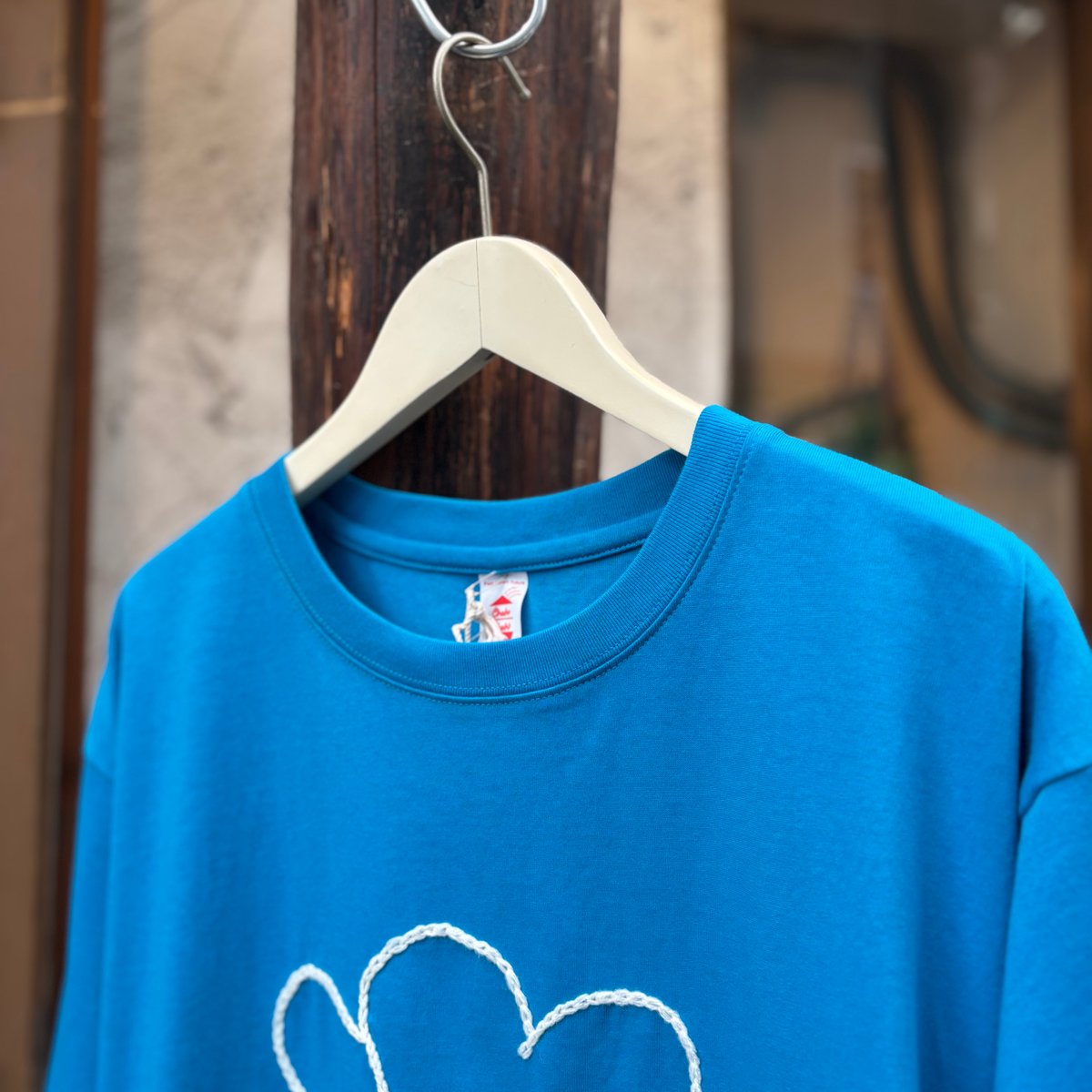 トップス Chah Chah FLOWER tee トップス Chah Chah FLOWER tee Chah Chah】