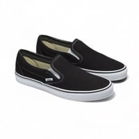Classic Slip-On 【VANS】