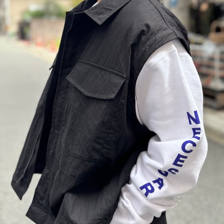 NOUN/TATE SWEAT <white> 【Necessary or Unnecessary】