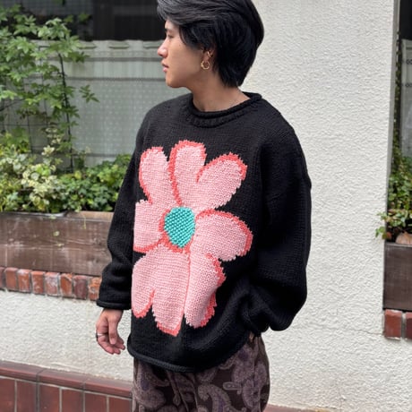 CC “FLOWER with LOVE” HAND KNIT <black>【ChahChah】